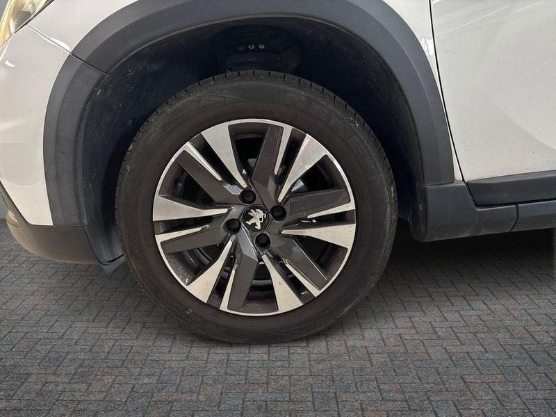 Peugeot 2008 1.2 puretech Allure s&s 82cv my18