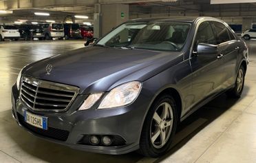 Mercedes-benz E 220 CDI BlueEFFICIENCY Avantgarde