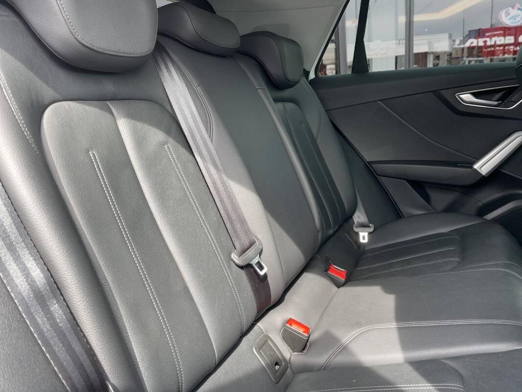 Audi Q2 30 2.0 tdi Admired AUTOMATICA E CARPLAY