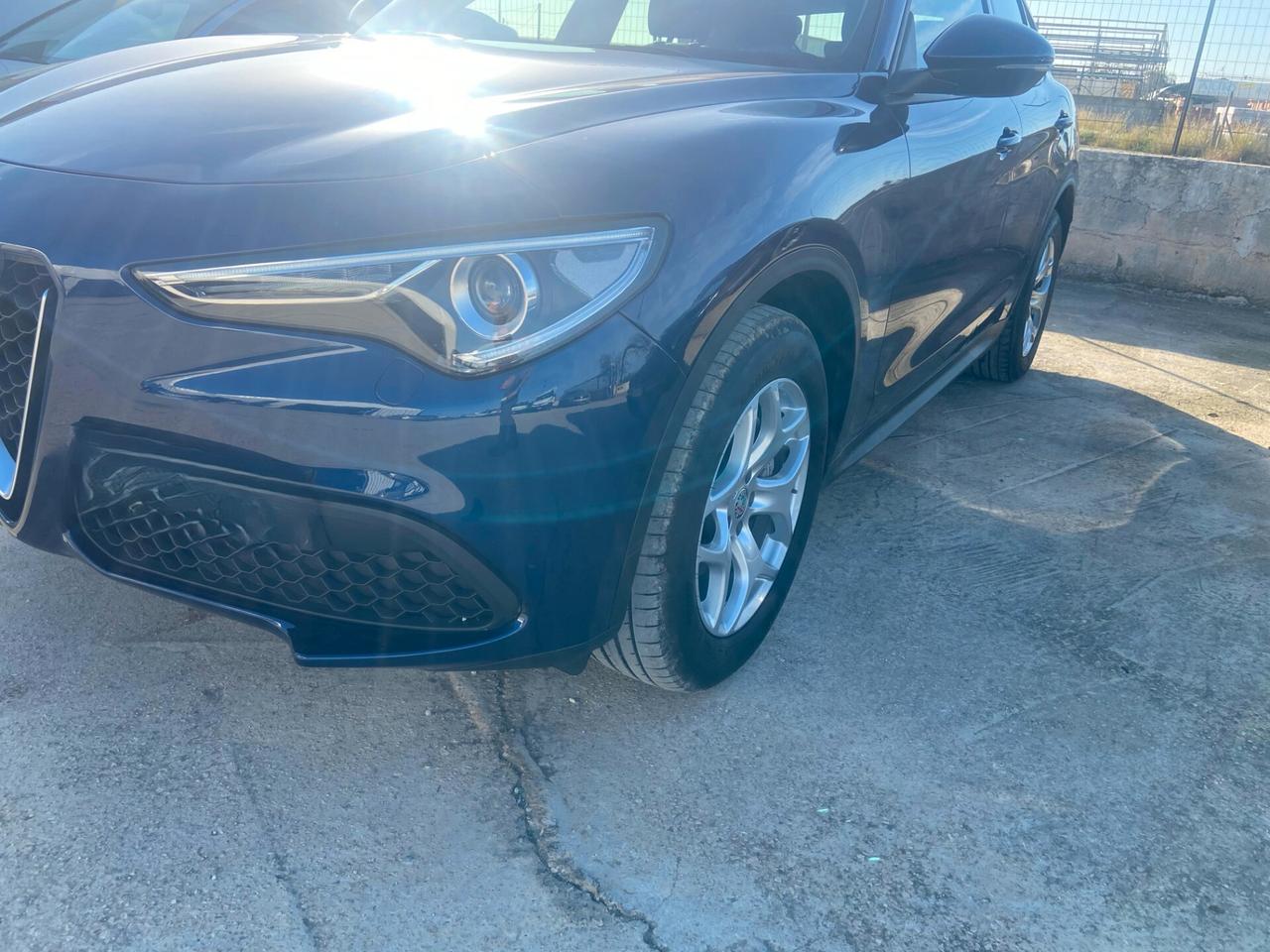 Alfa Romeo Stelvio 2.2 Turbodiesel 190 CV AT8 Q4 Executive