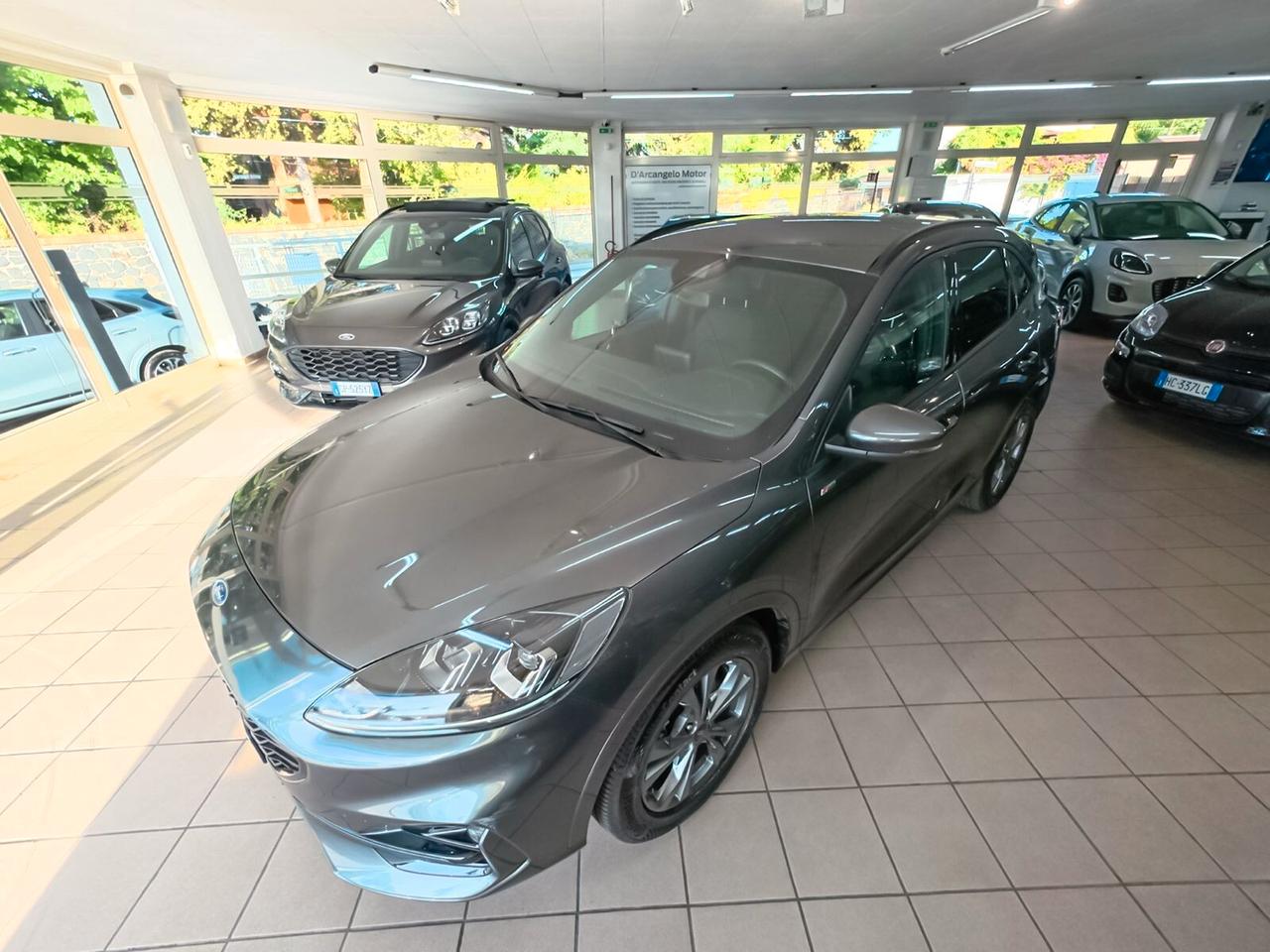Ford Kuga 2.5 Full Hybrid 190 CV CVT 2WD ST-Line
