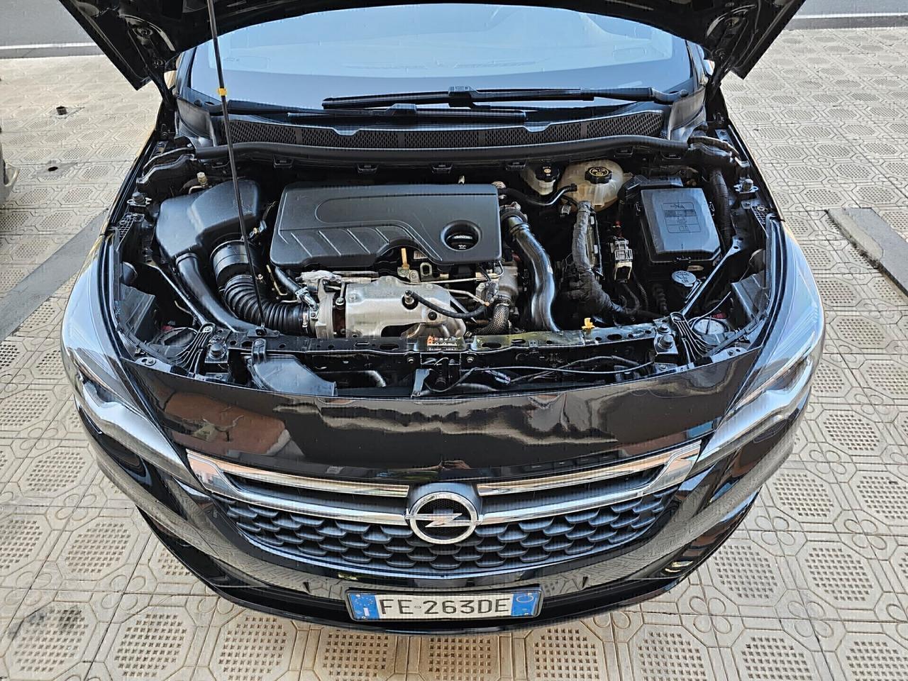 Opel Astra 1.6 CDTI EcoFLEX S&S Sports Tourer Cosmo