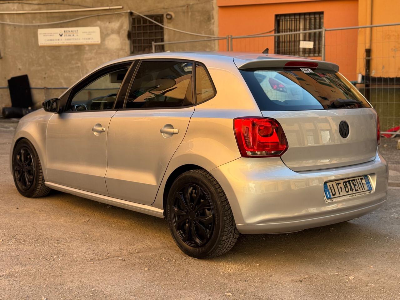 VOLKSWAGEN POLO 1.6 TDI 75CV 5.P EURO5B. GARANZIA 12 MESI