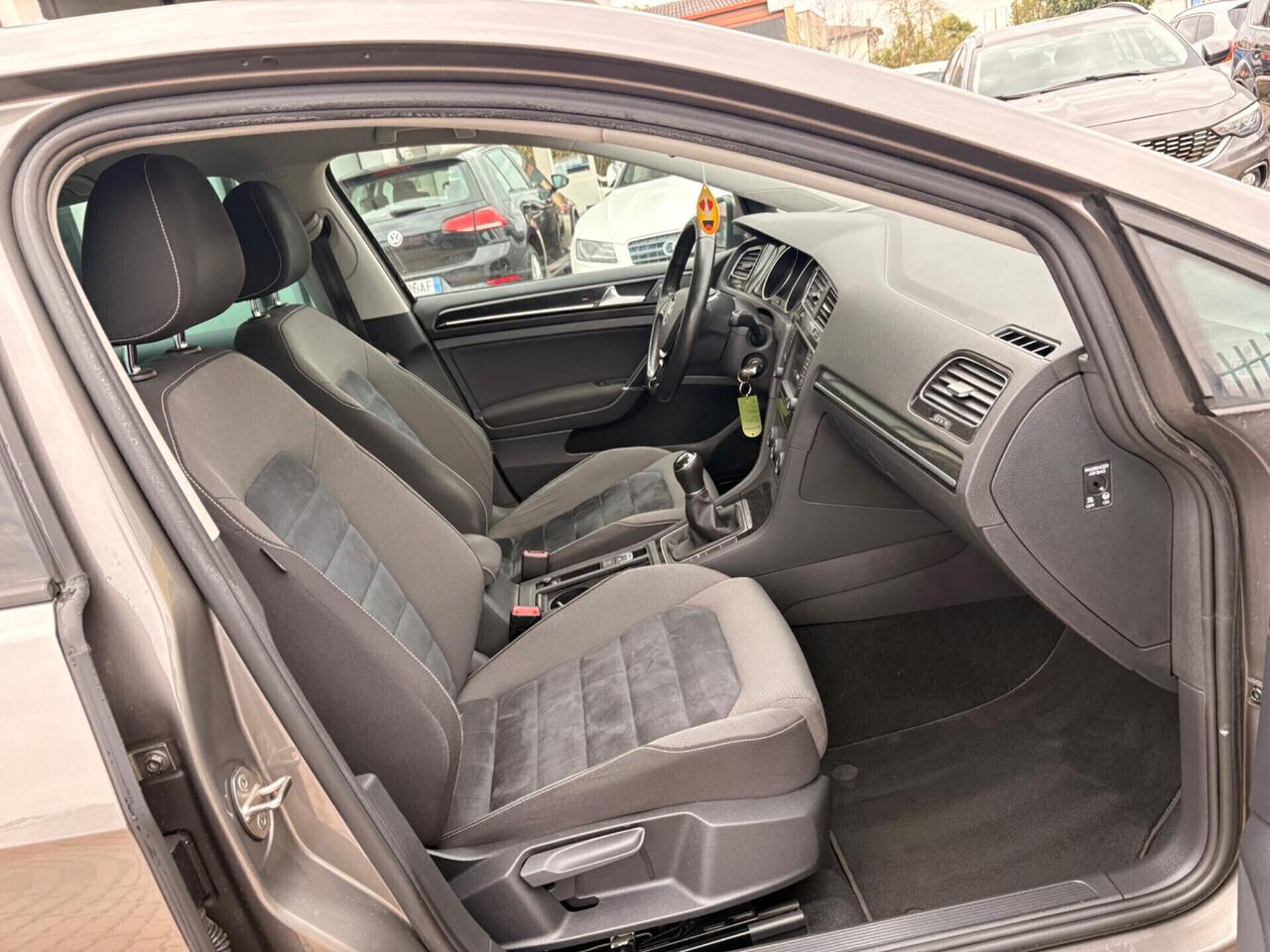 Volkswagen Golf 1.6 TDI 110 CV 5p. Executive BlueMotion Technology