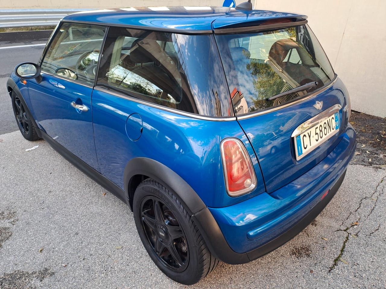 Mini 1.4 tdi One D de luxe