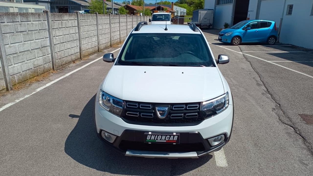 Dacia Sandero Stepway 1.0 TCe 100 CV ECO-G Comfort