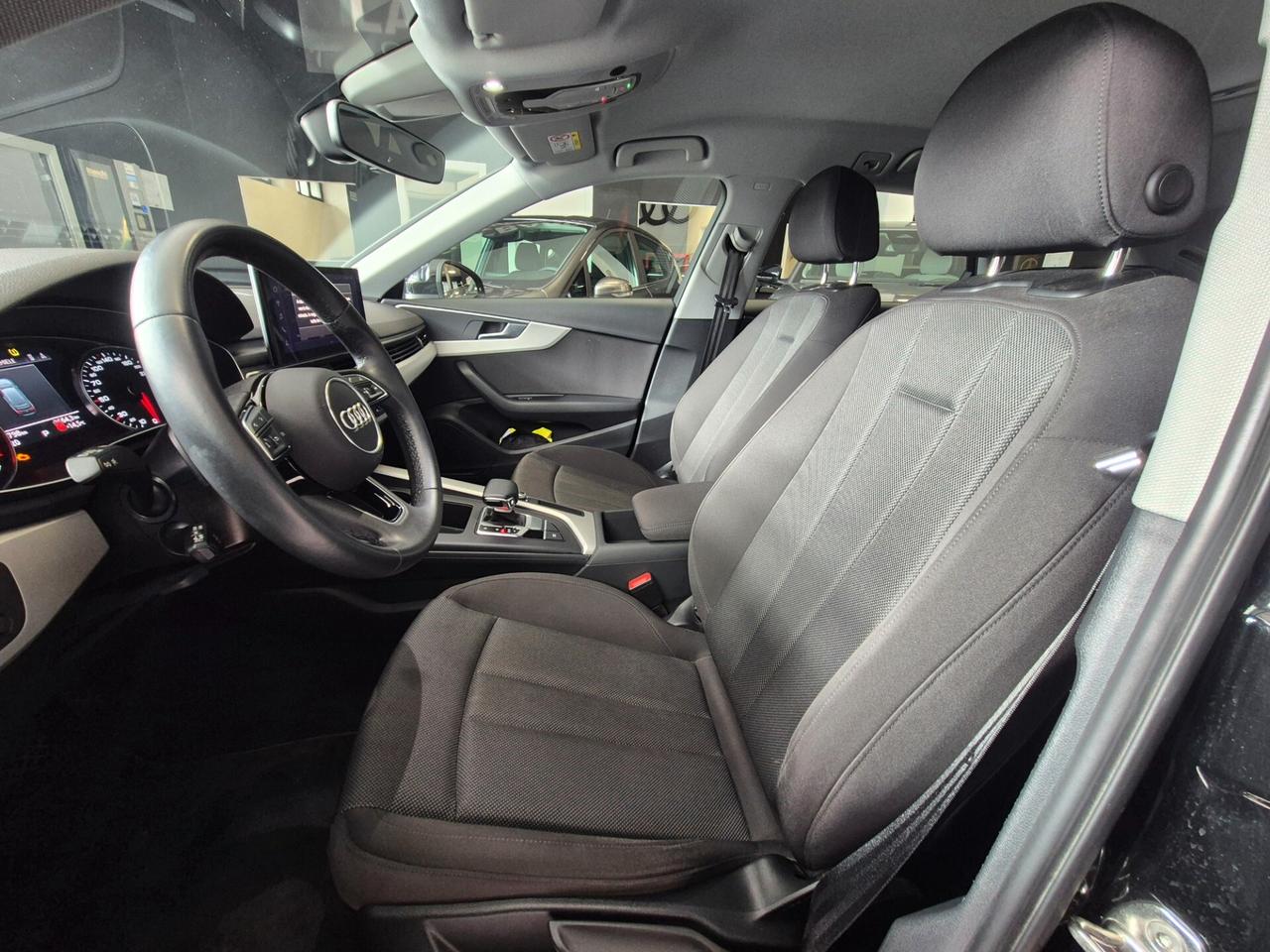 Audi A4 30 TDI/136 CV S tronic Business Advanced