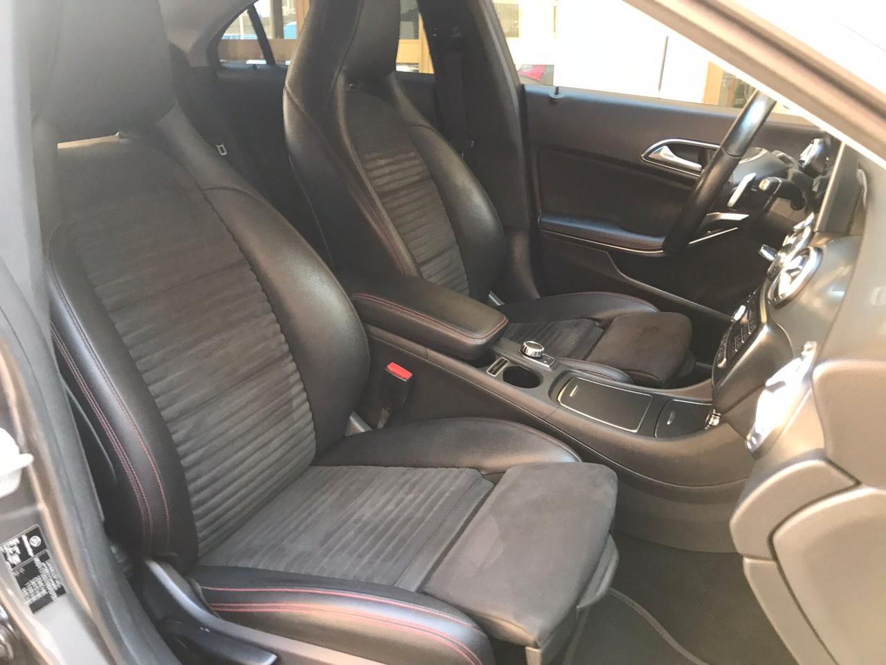 Mercedes-benz CLA 200 d 4Matic Automatic Premium
