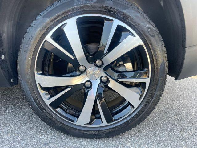PEUGEOT 2008 1.6 DIESEL 100 CV BlueHDi GT Line