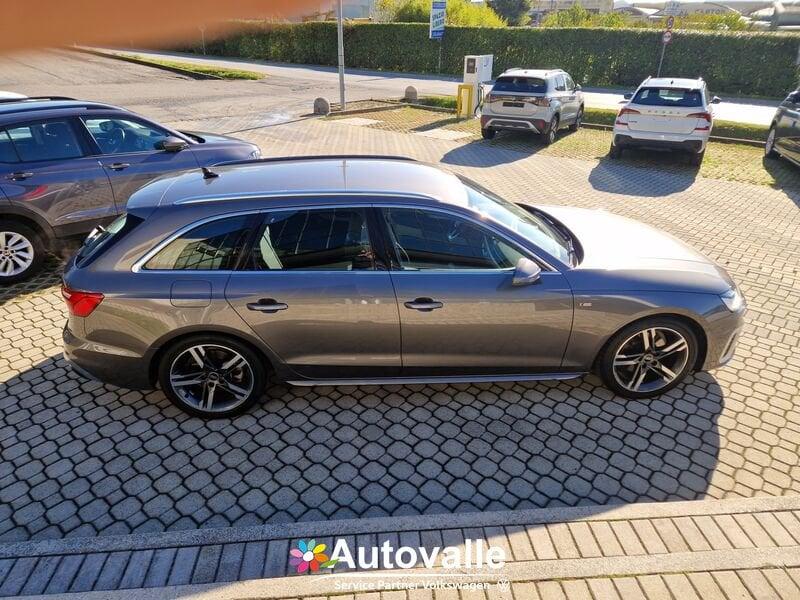 Audi A4 A4 Avant 30 TDI/136 CV S tronic S line edition