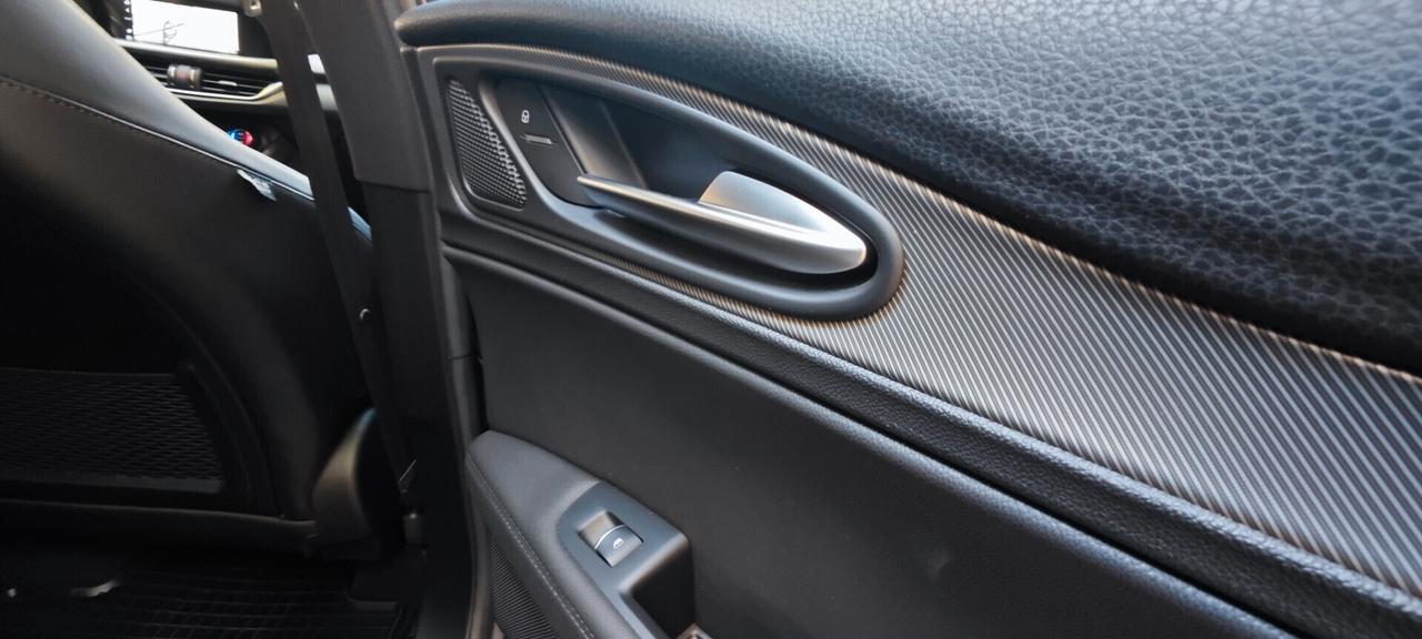Alfa Romeo Stelvio 2.2 Turbodiesel 210 CV AT8 Q4 Veloce
