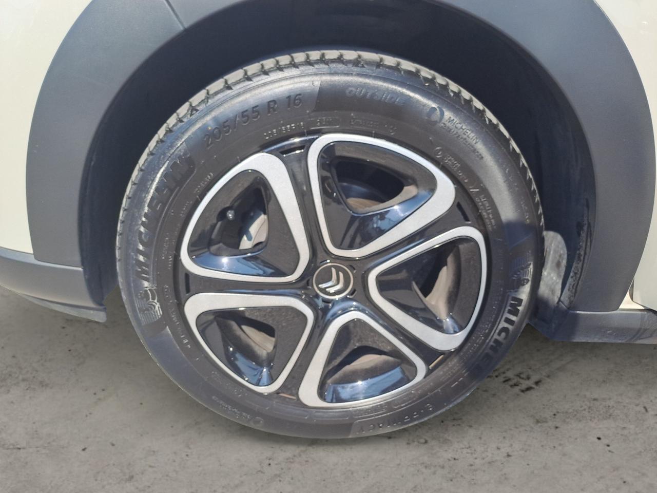 CITROEN C3 3ª serie - C3 PureTech 83 S&S C-Series
