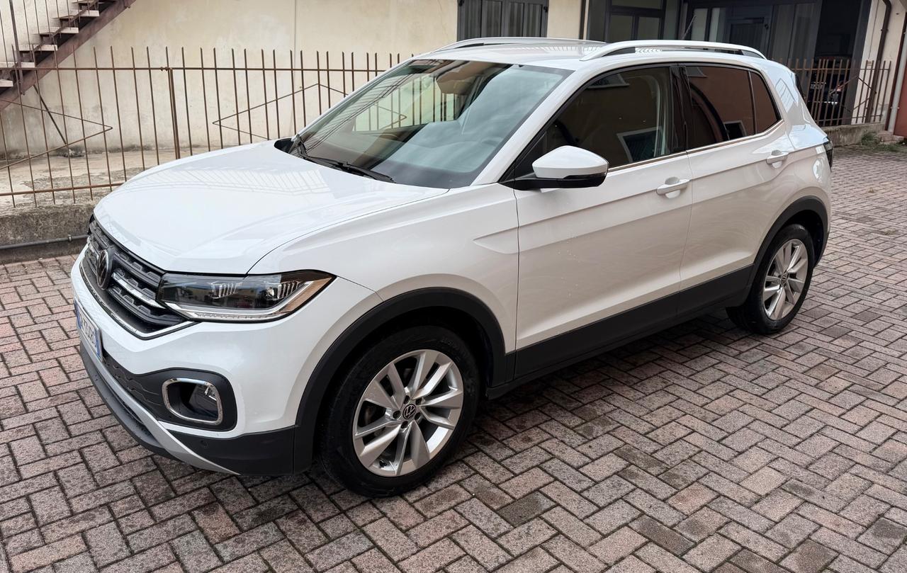 Volkswagen T-Cross 1.0 TSI 110 CV Ok Neopatentati