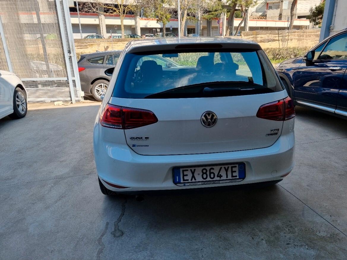Volkswagen Golf 1.6 TDI 5p. Highline BlueMotion Technology