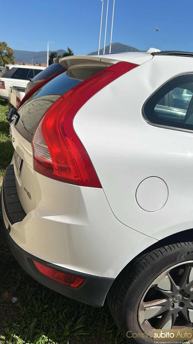 VOLVO XC60 D3 Geartronic INCIDENTATA MARCIANTE