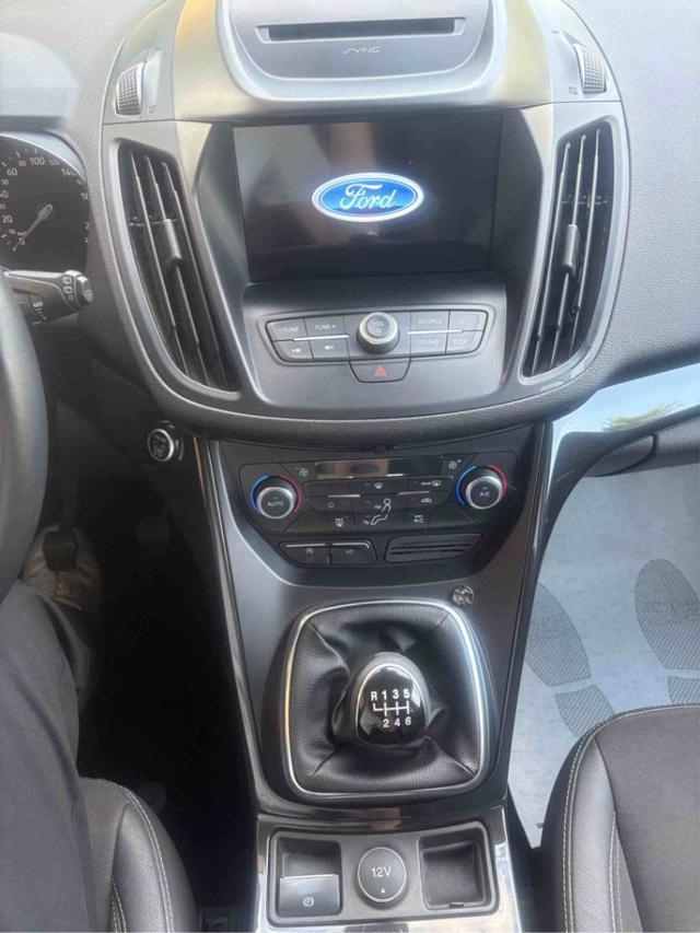 FORD Kuga 2.0 TDCI 150 CV S&S 4WD Titanium