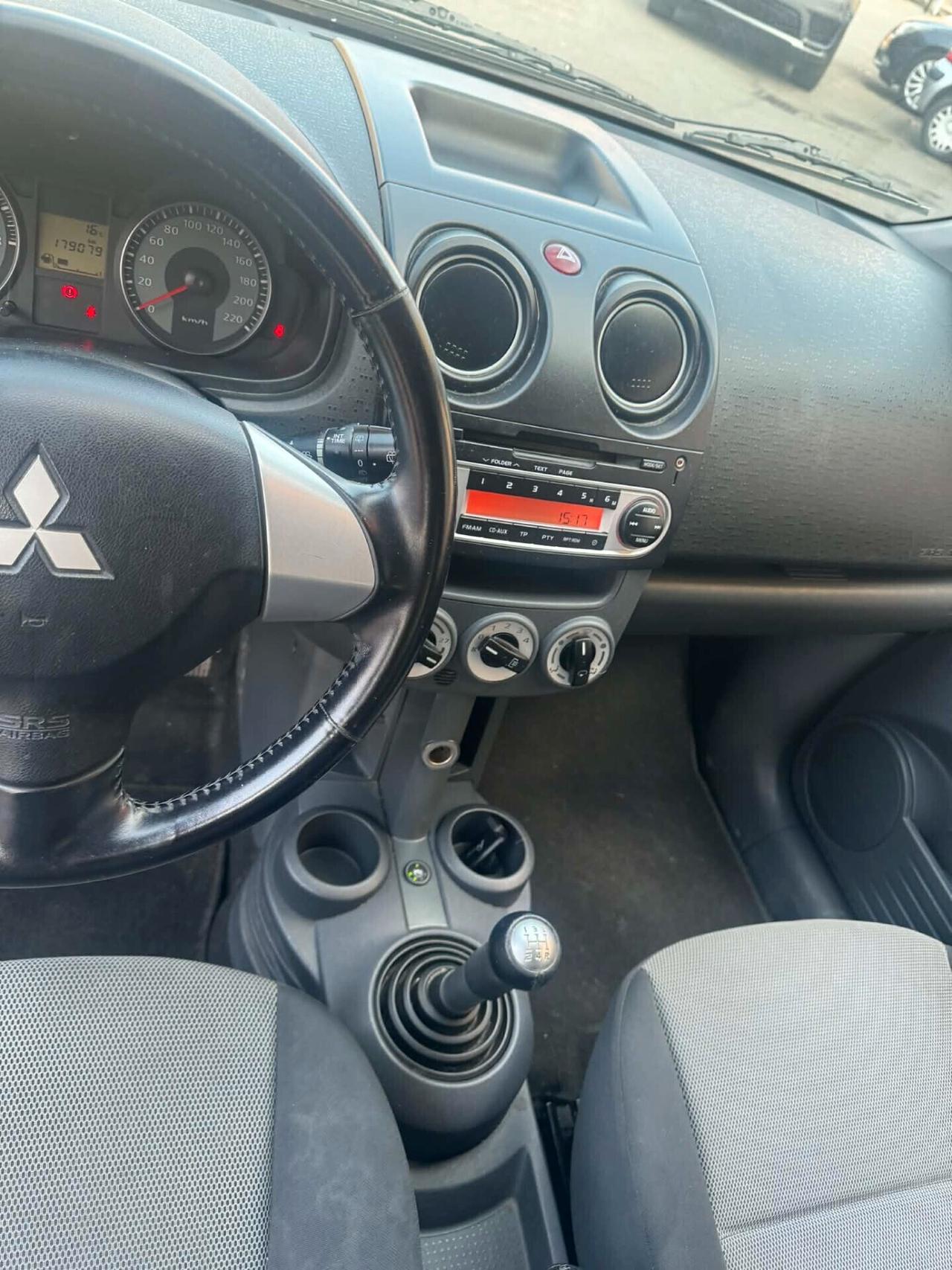 Mitsubishi Colt 1.1 BENZ/GPL 12V 3 porte