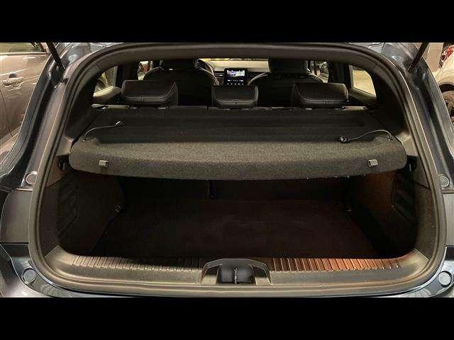 Renault Clio 1.6 E-Tech hybrid Intens 140cv auto my21