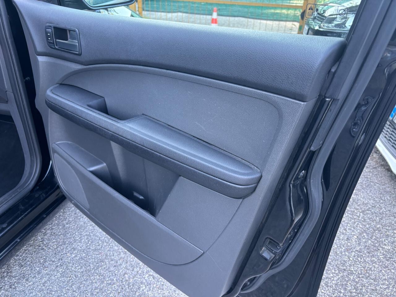 Ford Focus C-Max 1.6 BENZINA 16V Ghia