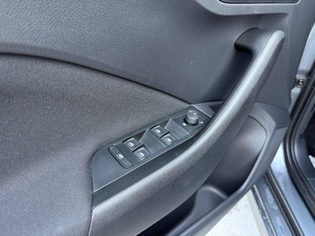 SKODA Kamiq 1.0 TSI DSG Black Dots Camera LED DAB+ Keyless
