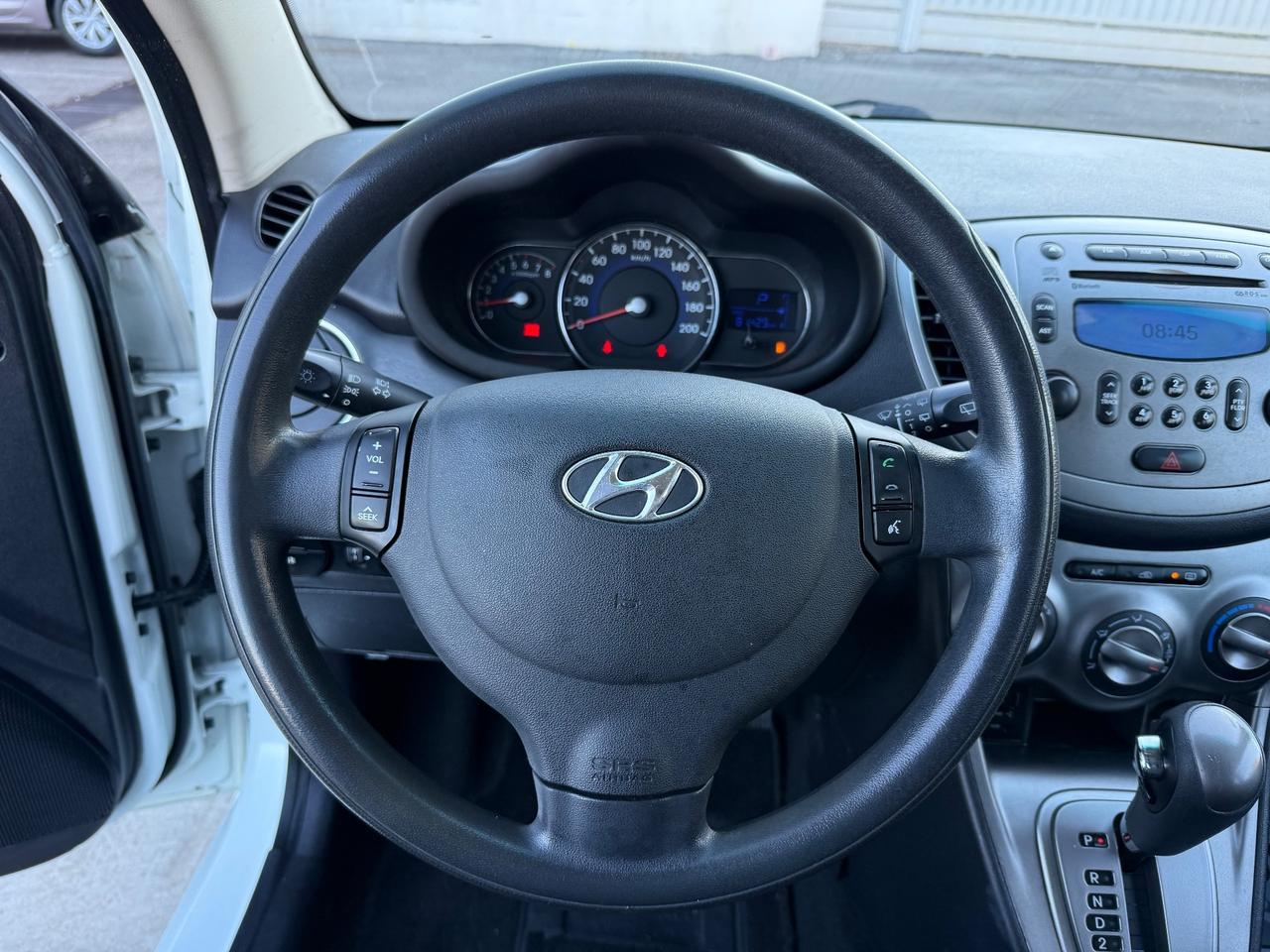 Hyundai i10 1.1 Cambio Automatico