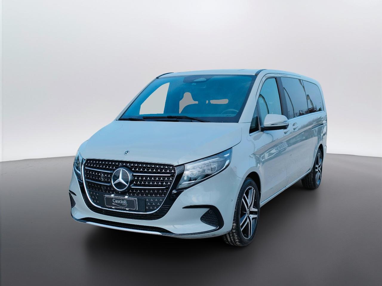 Mercedes-Benz Classe V 2024 Extralong - V Extralong 250 d Avantgarde auto