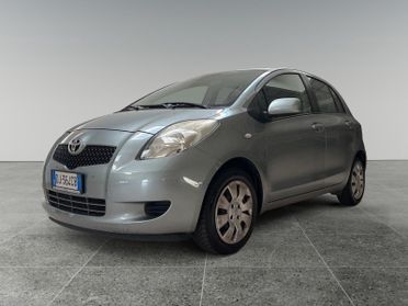 Toyota Yaris 5p 1.0 Sol