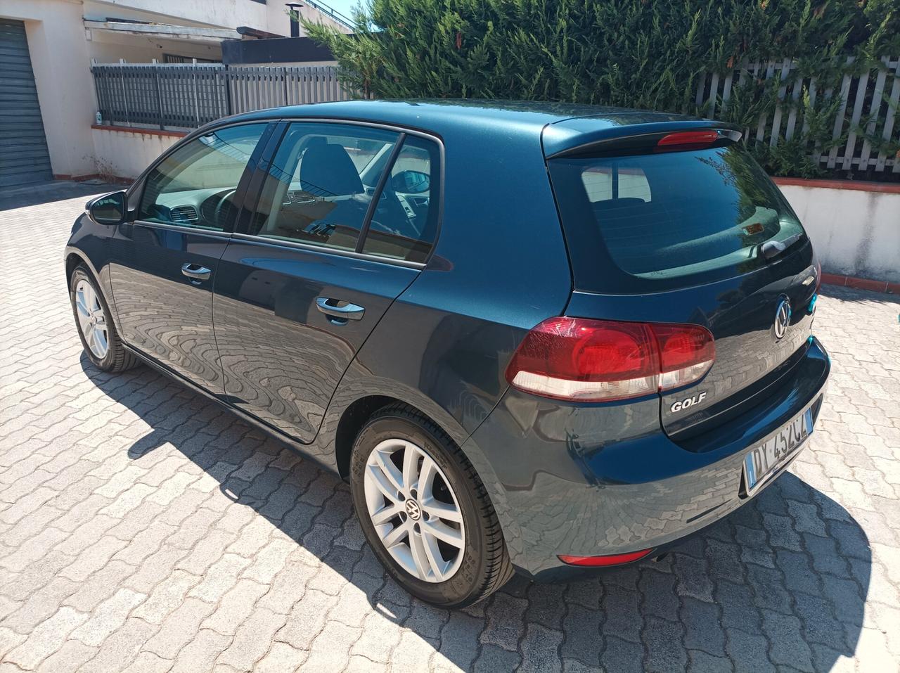 Volkswagen Golf 1.6 TDI DPF 5p. Highline