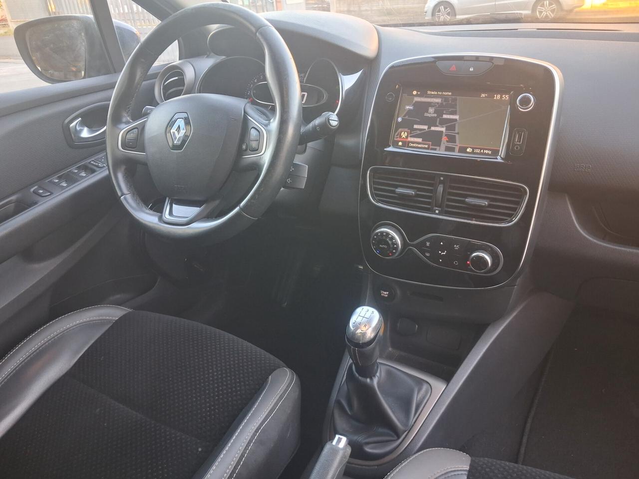 RENAULT Clio Intens 1.200 16v 75cv Km146.000