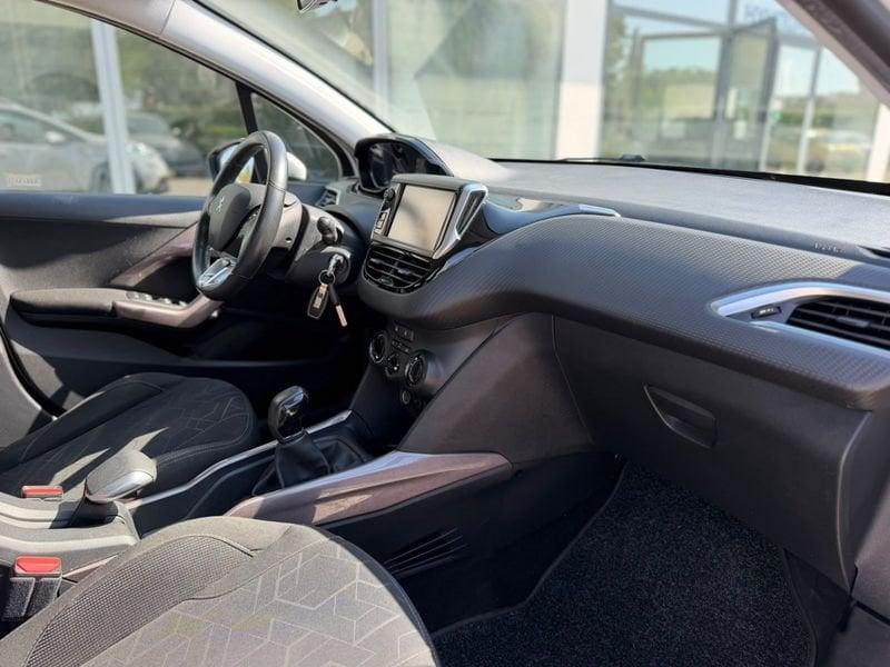 Peugeot 2008 2008 1.6 bluehdi Active 75cv Autocarro N1, 4 posti