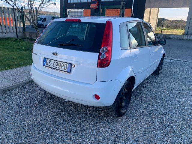 FORD Fiesta 1.2 16V 5p. Ghia