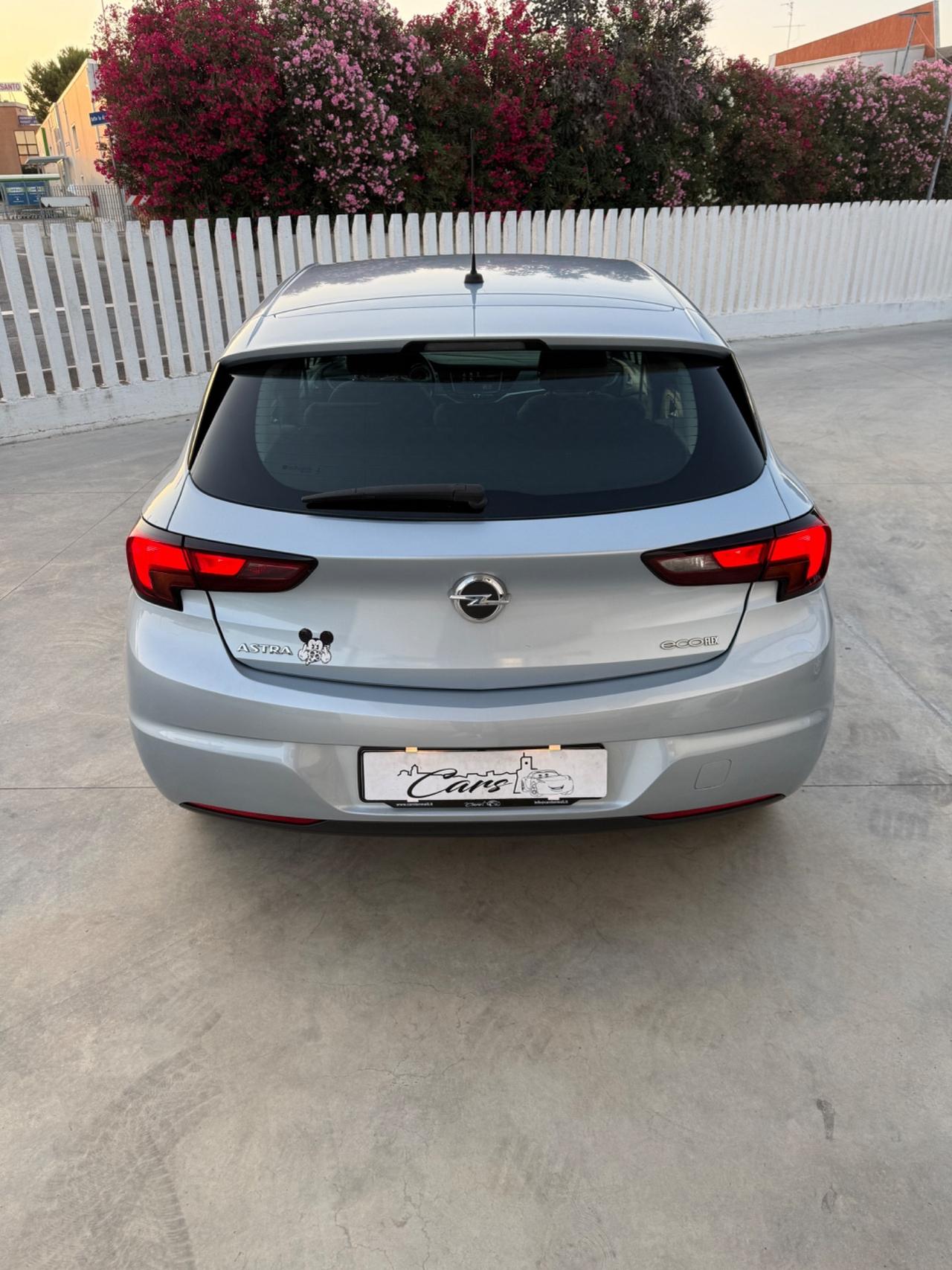 Opel Astra 1.0 Turbo ecoFLEX Start&Stop 5 porte Innovation