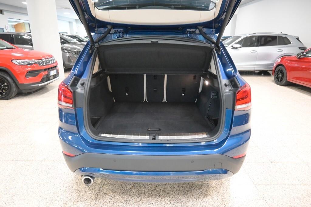 BMW X1 16D 115CV 6M. S-DRIVE BUSINESS ADVANTAGE ( FARI LED - CRUISE - NAVI - PELLE - PARK ASSISTANT - TELECAMERA POST. )