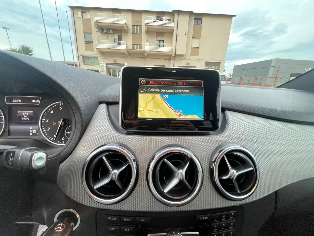 Mercedes-benz B 250 200 Premium