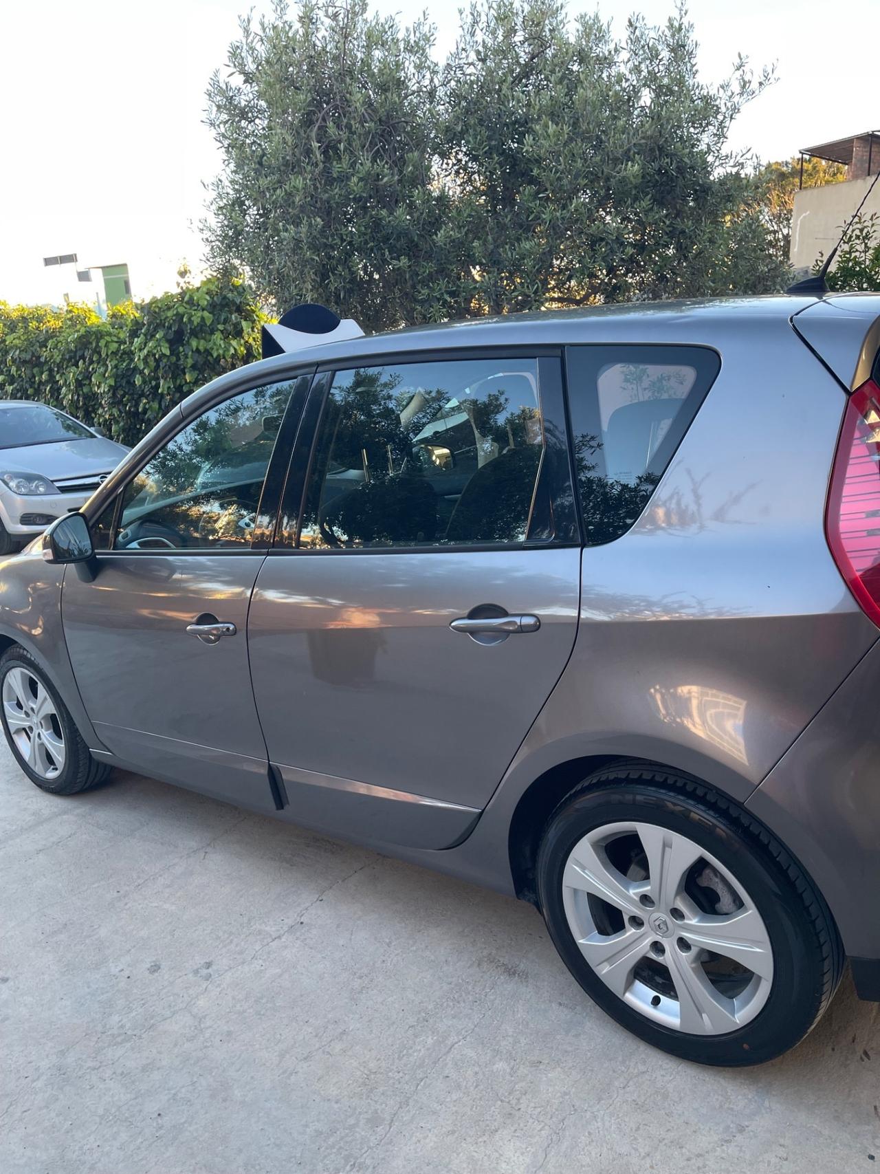 Renault Scenic Scénic 1.5 dCi 110CV Dynamique