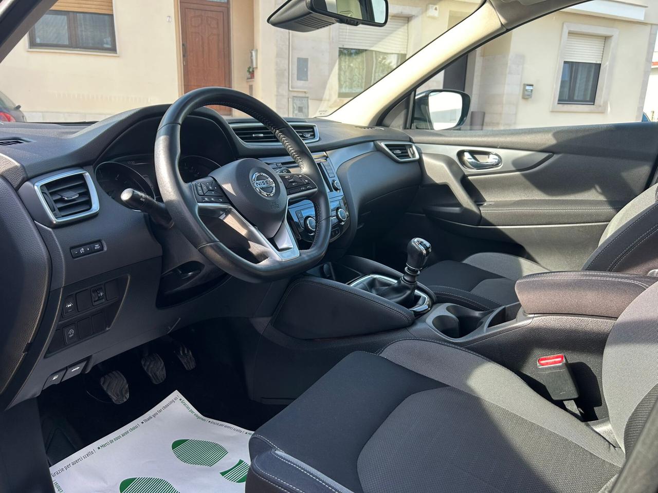 Nissan Qashqai 1.5 DCI TEKNA TETTO/360°-12/2017