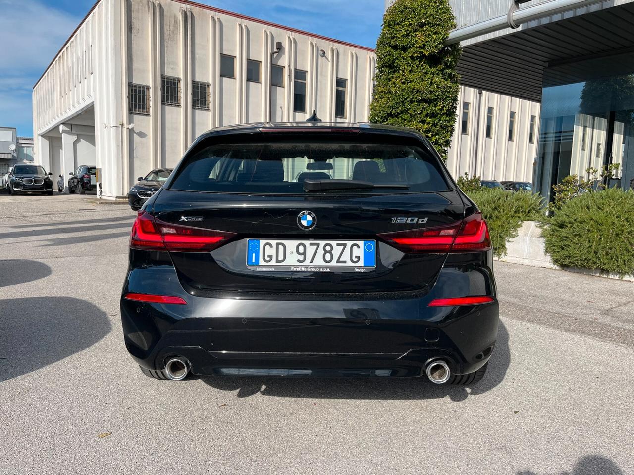 Bmw 120d xDrive 5p. Business Advantage 190CV
