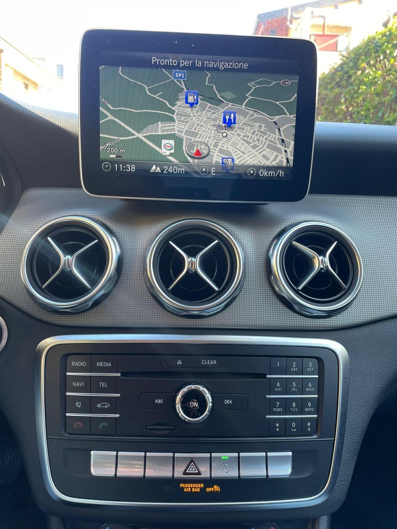 Mercedes-benz GLA 200 d Automatic Premium