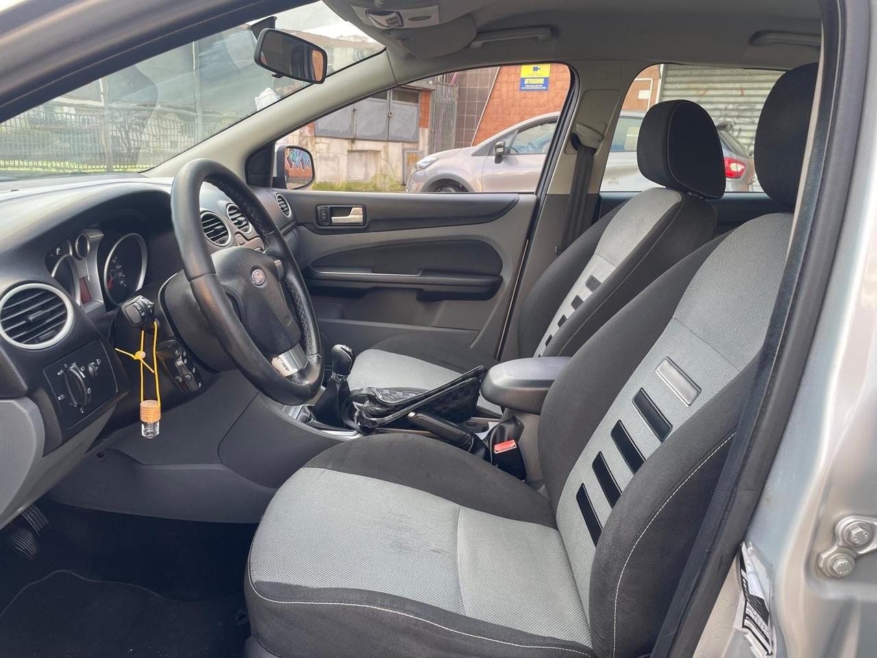 Ford Focus Restayling 1.6 TDCi (110CV) SW Euro5 Full Perfetta