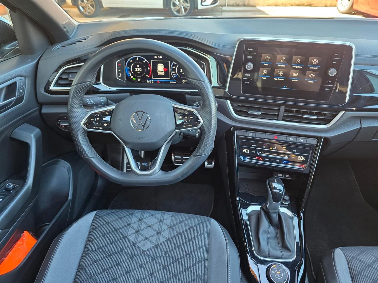 Volkswagen T-Roc 2.0 TDI SCR 150 CV DSG 4MOTION R-Line