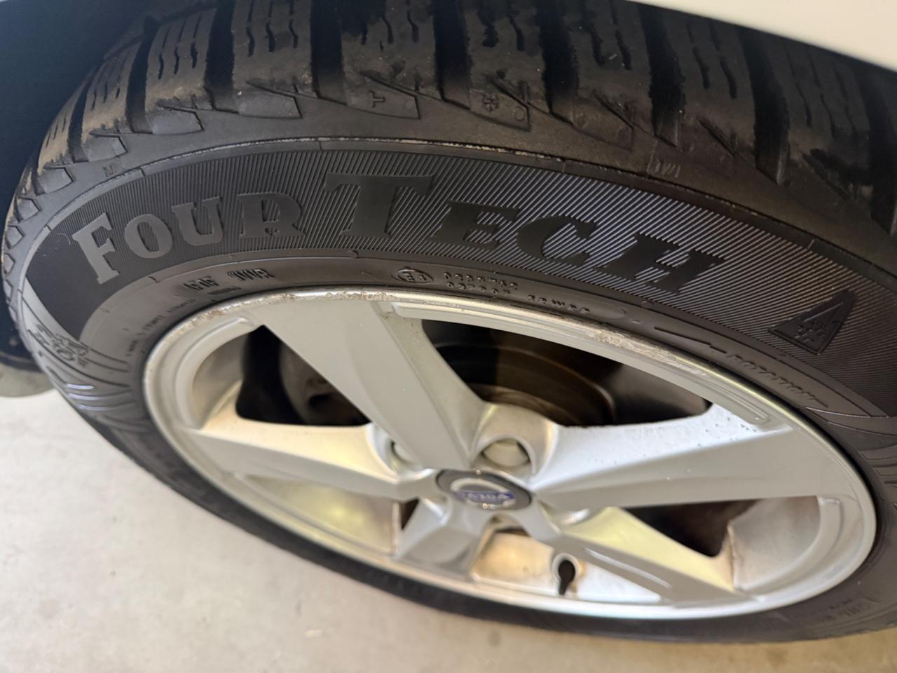 Volvo V40 D2 1.6 SUMMUM