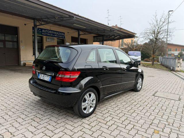 MERCEDES-BENZ B 180 CDI Premium