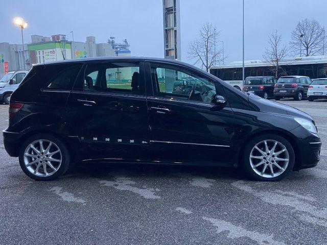 MERCEDES-BENZ B 180 CDI Sport