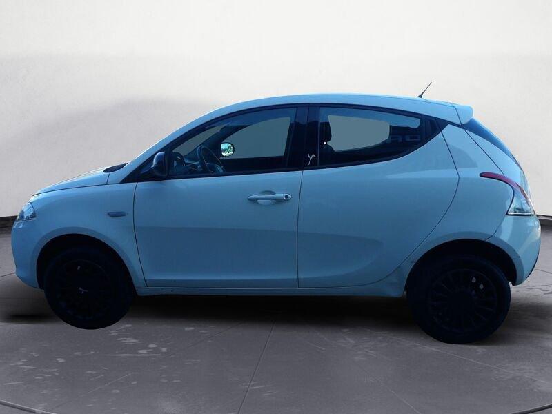 Lancia Ypsilon Ypsilon 0.9 TwinAir 85 CV 5 porte Metano Ecochic Elefantino