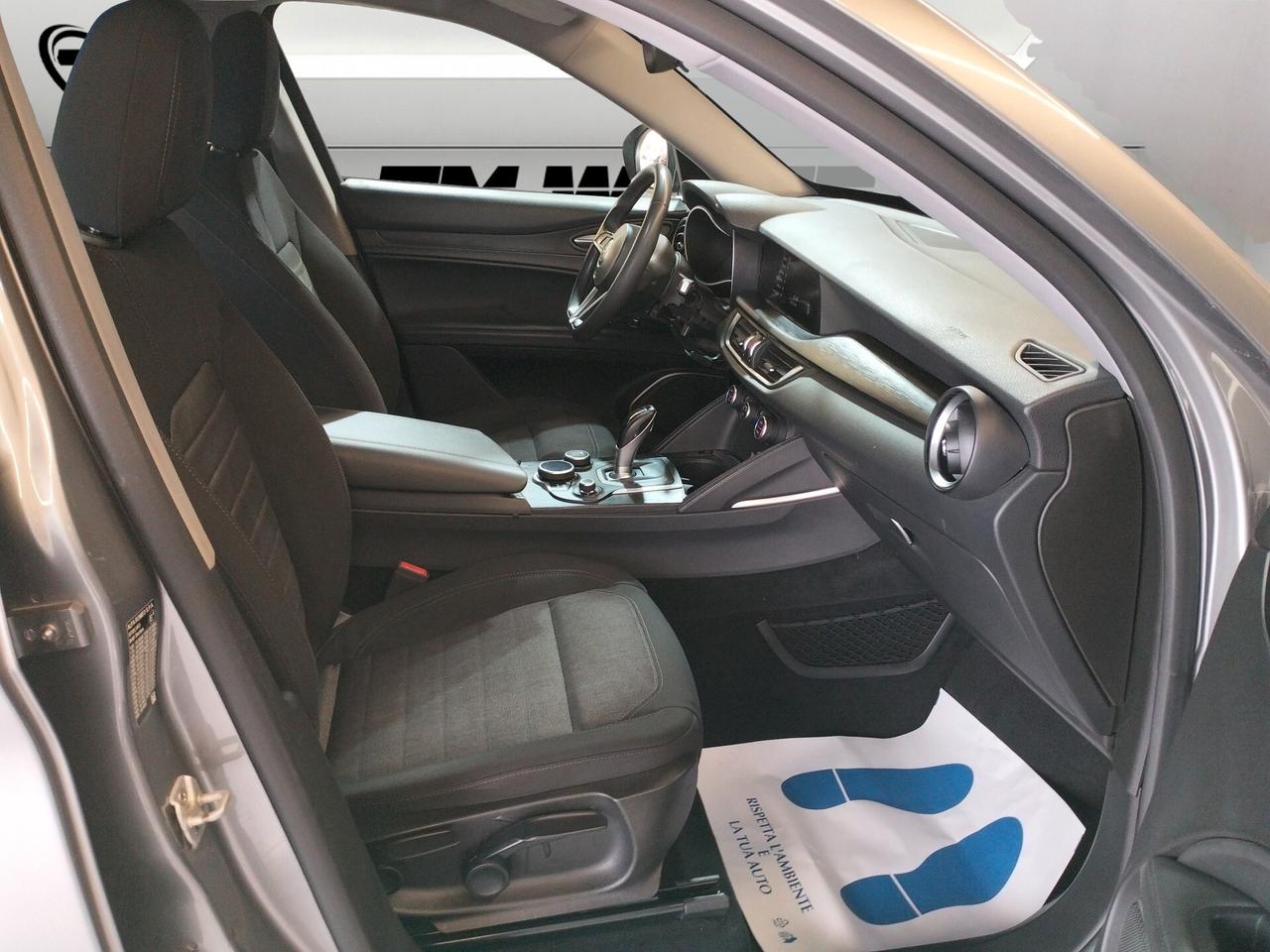 Alfa Romeo Stelvio 2.2 t Business Q4 180cv auto