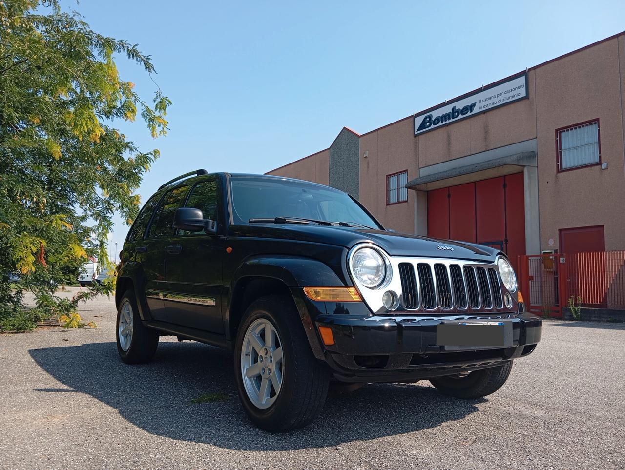 Jeep Cherokee 4X4 2.8 CRD gancio traino valuto permute