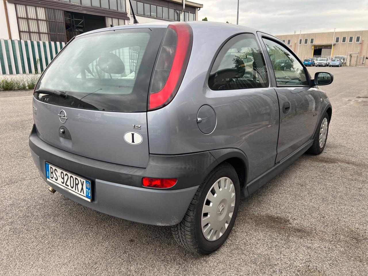 Opel Corsa 1.2i 16V cat 3 porte Comfort Euro 4 adatta a neopatentati