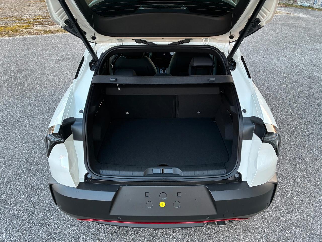 Alfa Romeo Junior 1.2 145 CV Hybrid eDCT6 Speciale