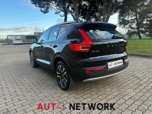 VOLVO XC40 T5 Recharge Plug-in Hybrid Inscription Expression