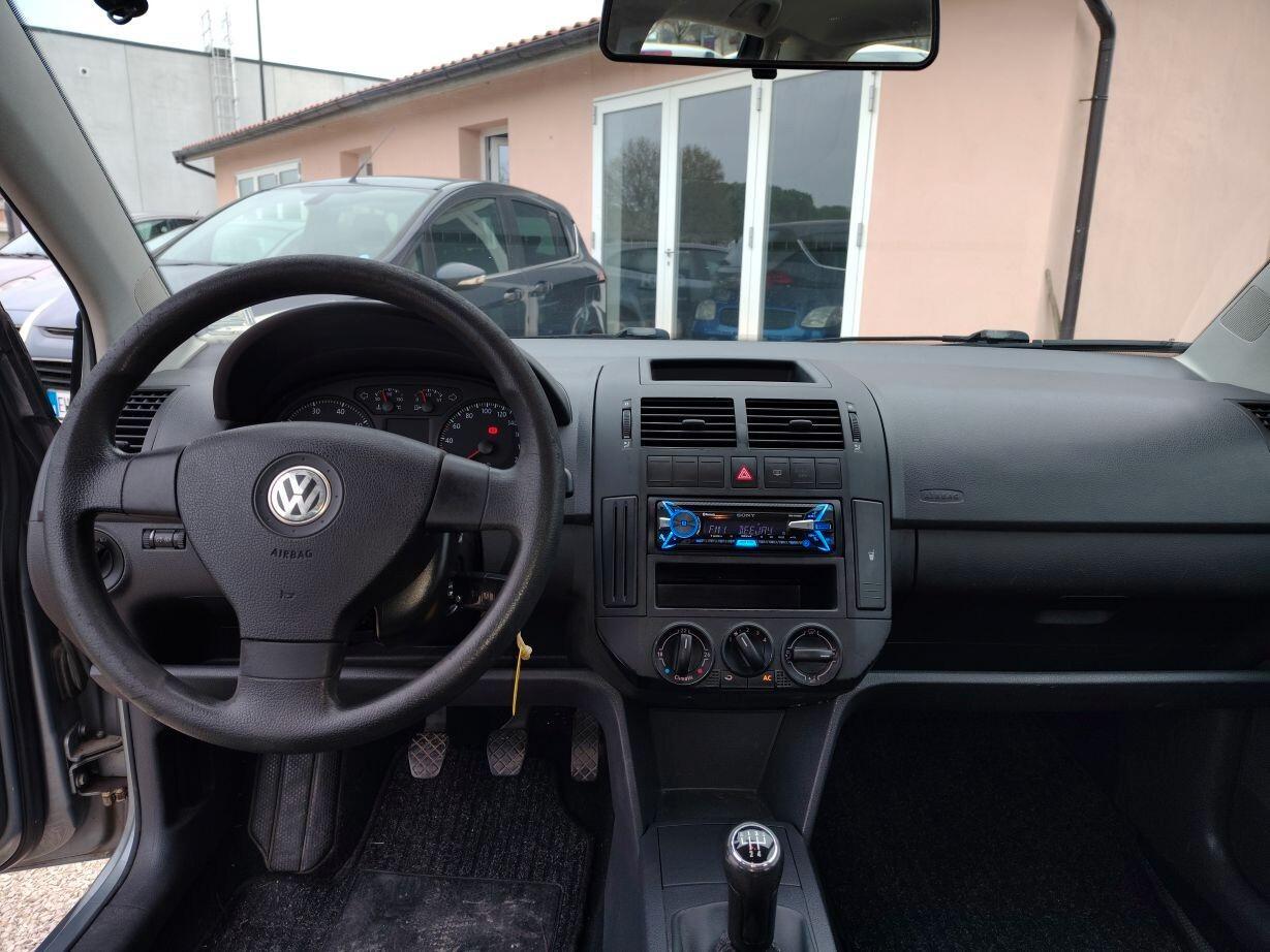 Volkswagen Polo 1.4/80CV 16V 5p. Comfortline